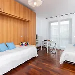 Studio Con Terrazzo Nei Pressi Dell\'Universita