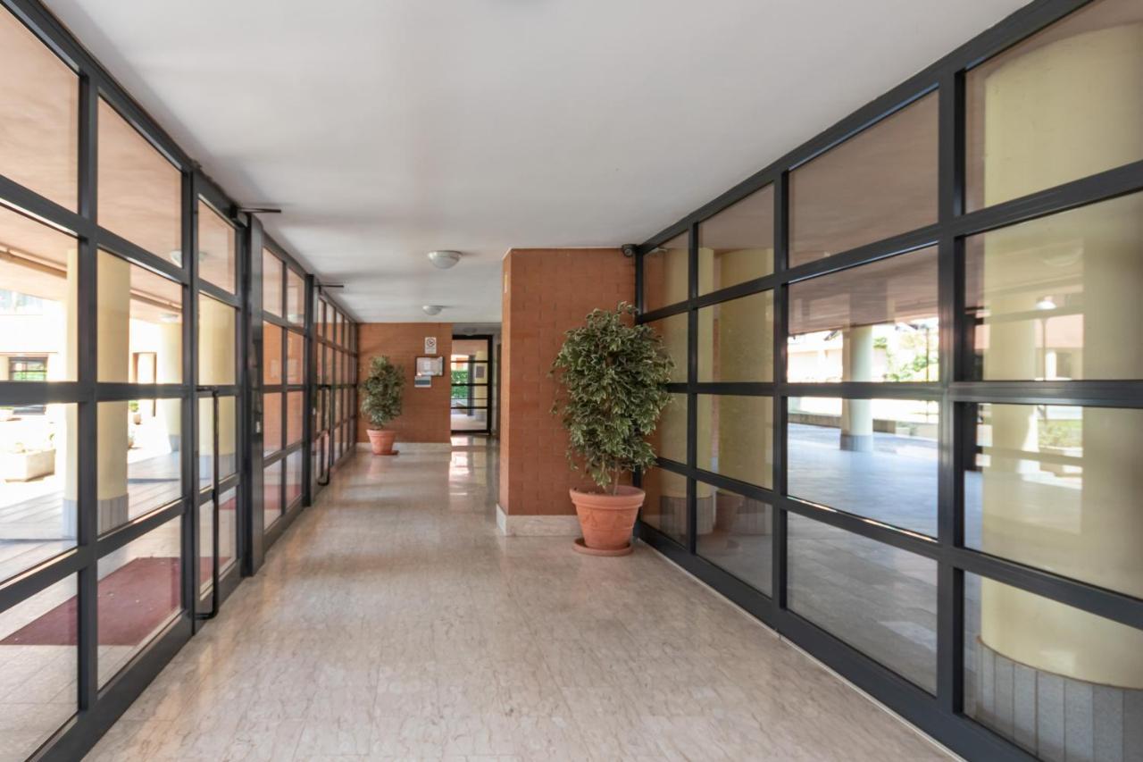 Con Terrazzo Nei Pressi Dell'universita Appartement